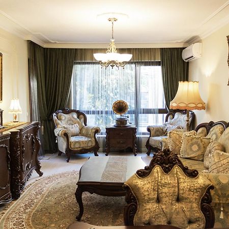 Central Luxury Antique Apartment Varna Exteriér fotografie