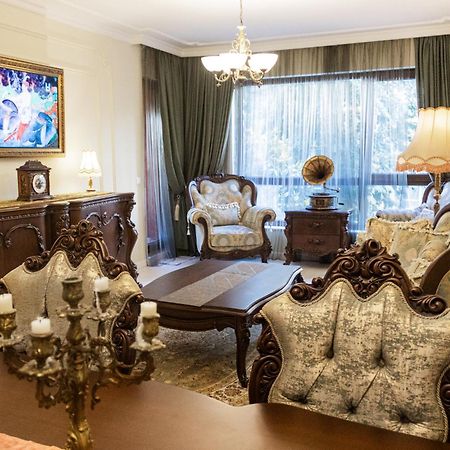 Central Luxury Antique Apartment Varna Exteriér fotografie
