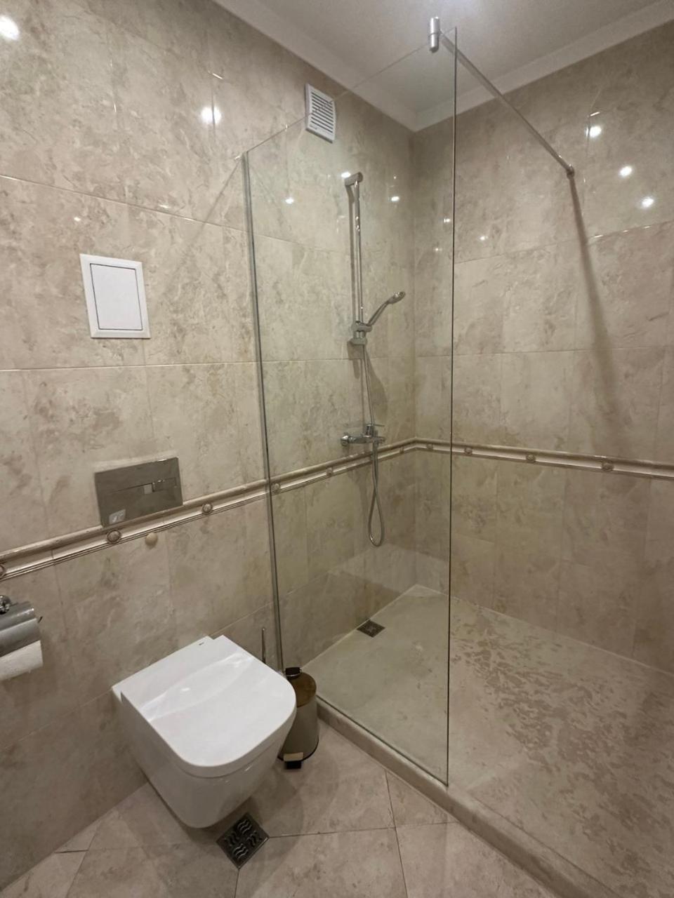 Central Luxury Antique Apartment Varna Exteriér fotografie